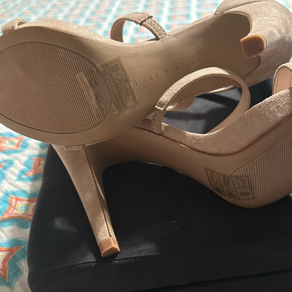 Kelly & Katie heels. - Picture 5 of 5